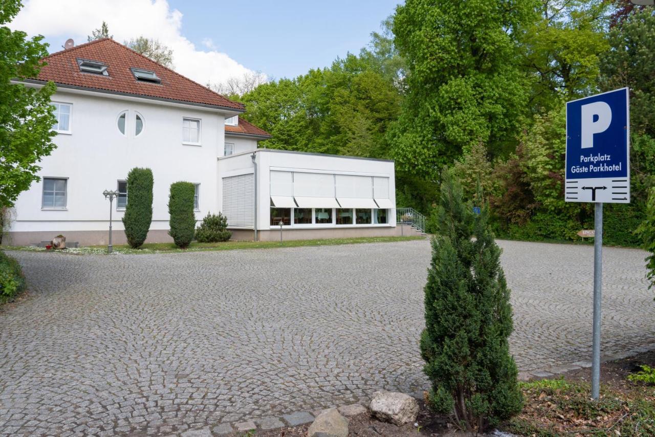 Parkhotel Neustadt Garni Luaran gambar